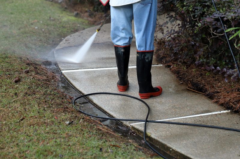 Driveway and Sidewalk Powerwashing