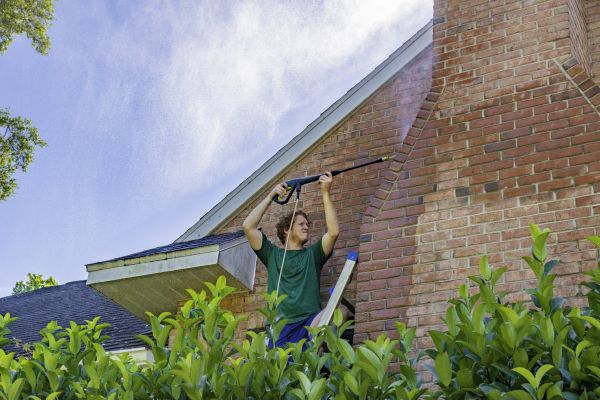 Cost of Brick House Cleaning in Issaquah