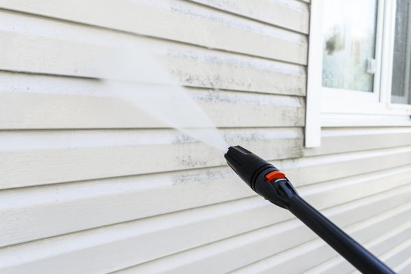 Cost of Siding Power Washing in Issaquah