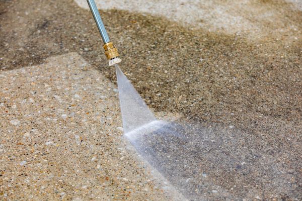 Cost of Driveway Pressure Cleaning in Issaquah