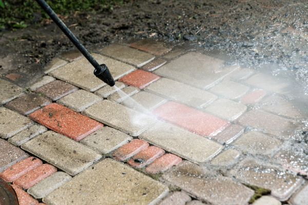 Cost of Pavers Power Washing in Issaquah
