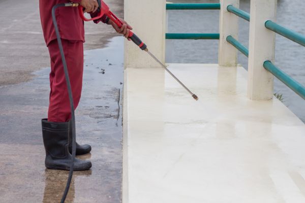 Cost of Industrial Concrete Cleaning in Issaquah