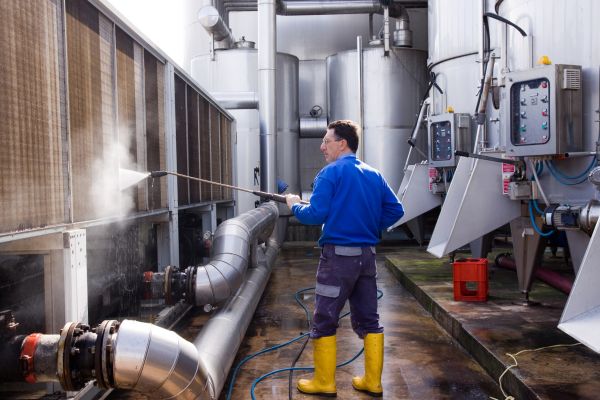 Cost of Business Pressure Washing in Issaquah