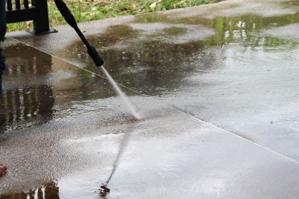 Cost of Concrete Deck Cleaning in Issaquah