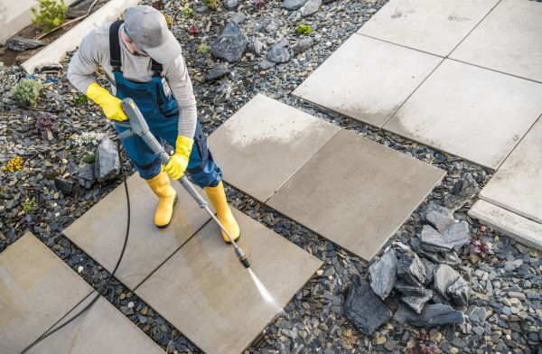 Cost of Concrete Surface Washing in Issaquah
