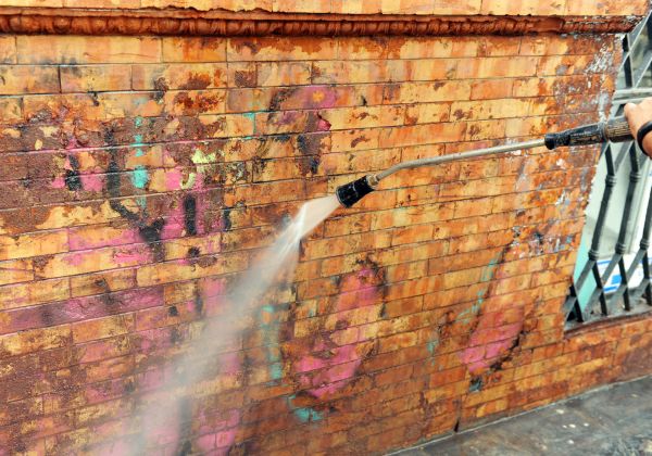 Cost of Brick Graffiti Cleaning in Issaquah