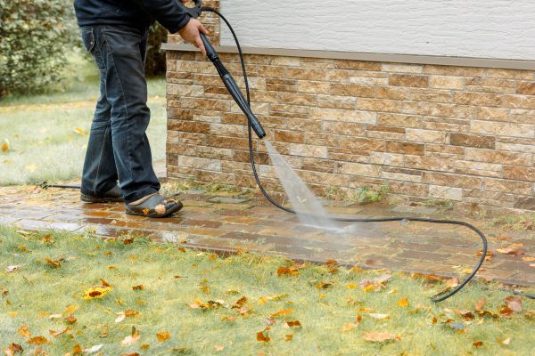 Cost of Residential Powerwashing in Issaquah